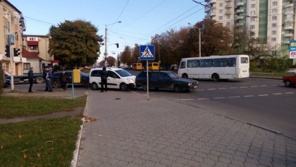 Фото користувача foma144 з форуму board.lutsk.ua