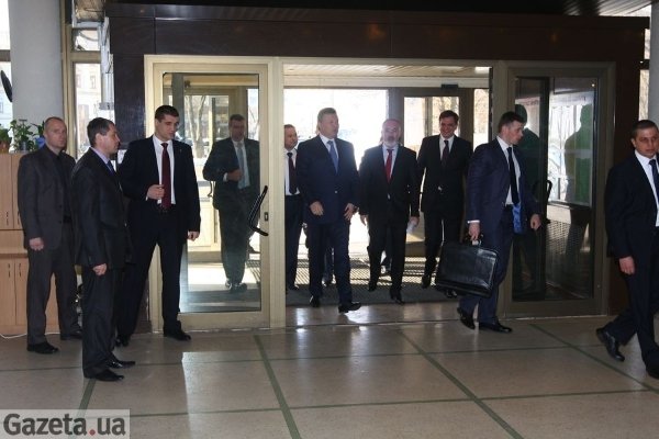 Як охороняли Януковича під час дитячої виставки у Києві. ФОТО. ВІДЕО