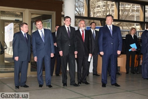 Як охороняли Януковича під час дитячої виставки у Києві. ФОТО. ВІДЕО