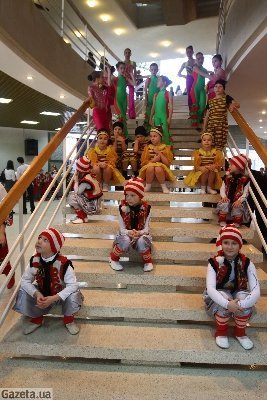 Як охороняли Януковича під час дитячої виставки у Києві. ФОТО. ВІДЕО