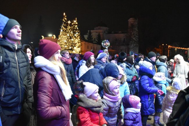 Як лучани колядували з відомими гуртами. ФОТО