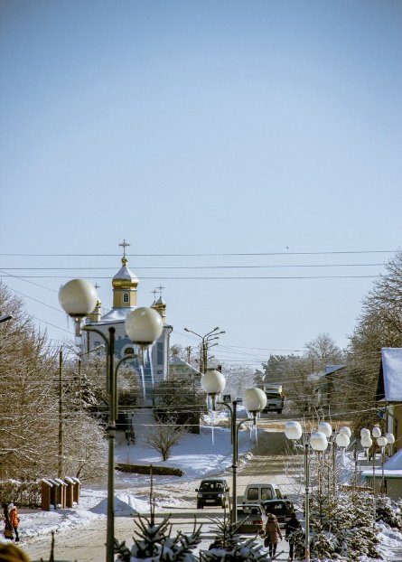 Волинське містечко перетворилося у засніжену казку
