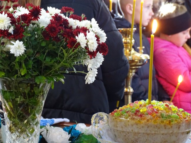 Осиротіли четверо дітей: на Волині поховали Героя Ігоря Кузьмюка