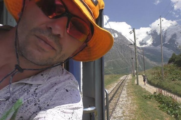 Луцький альпініст піднявся на найвищу та найскладнішу вершину Європи. ФОТО