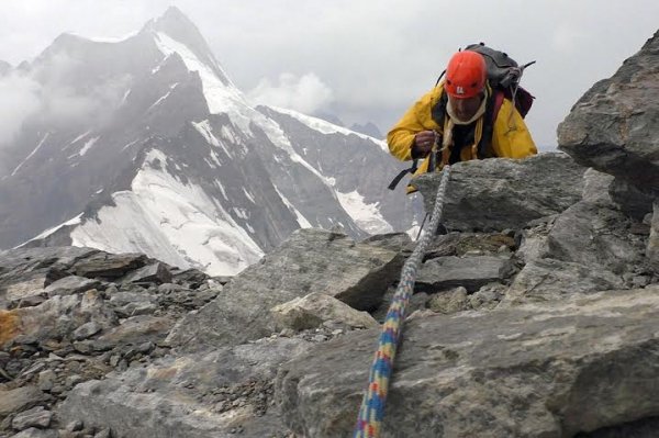 Луцький альпініст піднявся на найвищу та найскладнішу вершину Європи. ФОТО