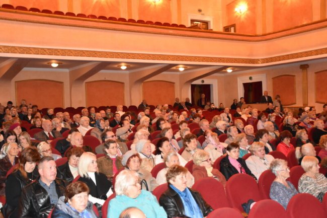 У Луцьку привітали ветеранів та людей похилого віку. ФОТО