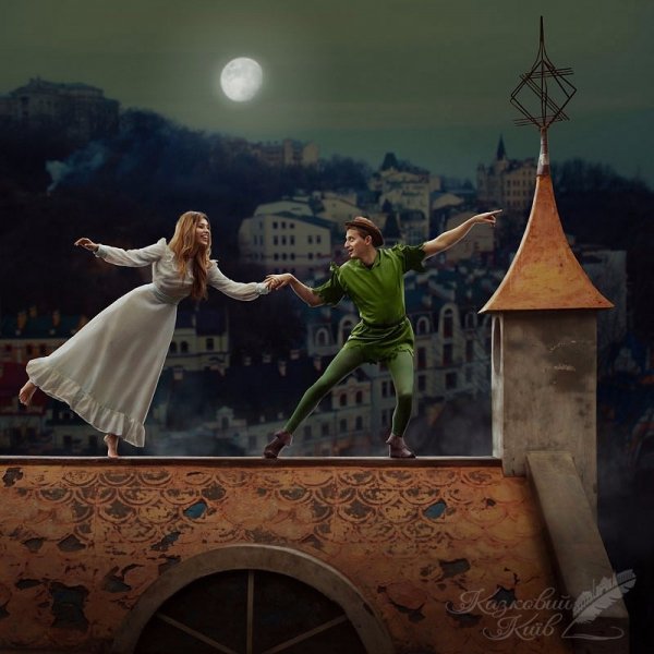 Зірки шоу-бізнесу і телебачення перевтілились у казкових персонажів. ФОТО