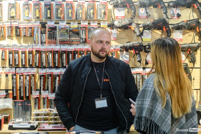 Зі знижками, акціями і розіграшем: у Луцьку – святкове відкриття фірмового магазину інструментів «Dnipro М». ФОТО* 