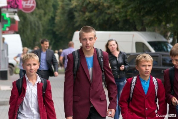 Шкільний сезон у Луцьку. ФОТО