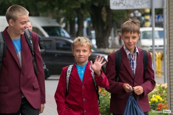 Шкільний сезон у Луцьку. ФОТО