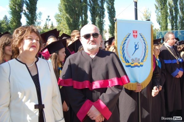 У Луцьку – посвята в студенти «європейського» вишу. ФОТО