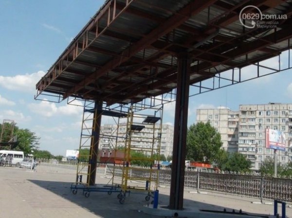 У Маріуполі вибухнула заправка. ФОТО