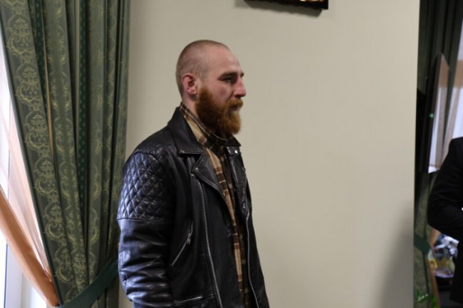 Військового з Луцька нагородили за мужність на війні