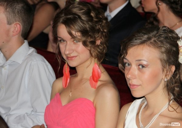 Луцьк відгуляв шкільні випускні. ФОТО