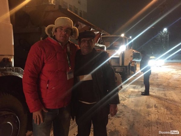 Нічне прибирання: як у Луцьку чистять вулиці.ФОТО