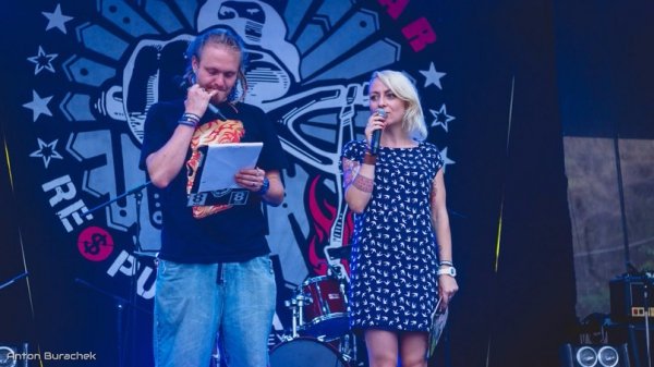 Справжній український рок, емоції та дощ: ювілейна «Реcпубліка» зібрала аншлаг. ФОТО