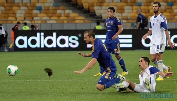 Фото матчу  Україна ‒ Ізраїль