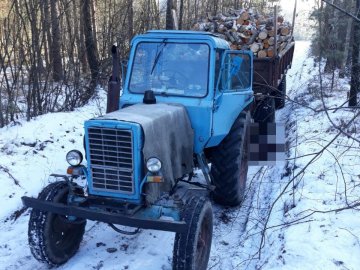 На Волині трактор на смерть переїхав чоловіка. ФОТО