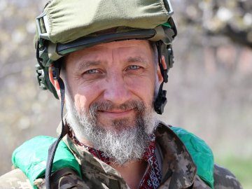 Батько 4 дітей: на Сході служить тероборонівець з Волині