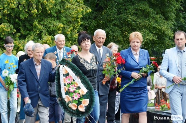 У Луцьку вшанували пам'ять героїв війни. ФОТО