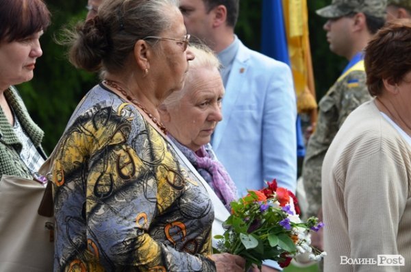 У Луцьку вшанували пам'ять героїв війни. ФОТО