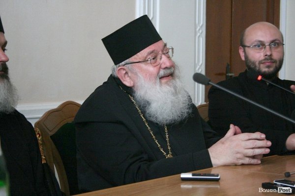 Гузар вважає нинішню владу невдалою і чекає реакції українців