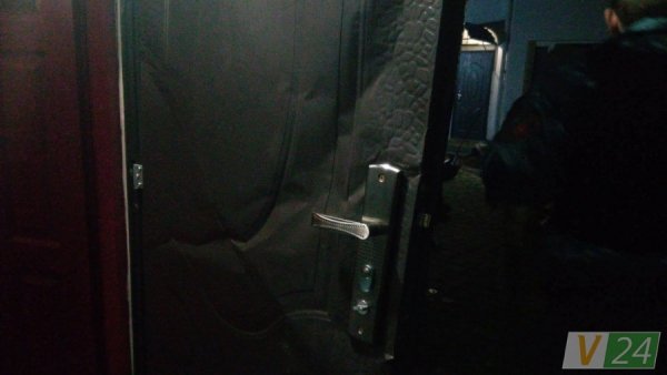 Не поділили дівчат: у луцькій сауні розтрощили двері. ФОТО