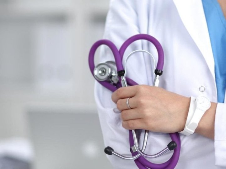 Чекає на народження дитини: історія медсестри з Волині, яка поборола гепатит С