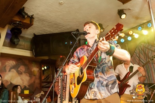 Як у Луцьку танцювали під закарпатський рок-н-рол. ФОТО