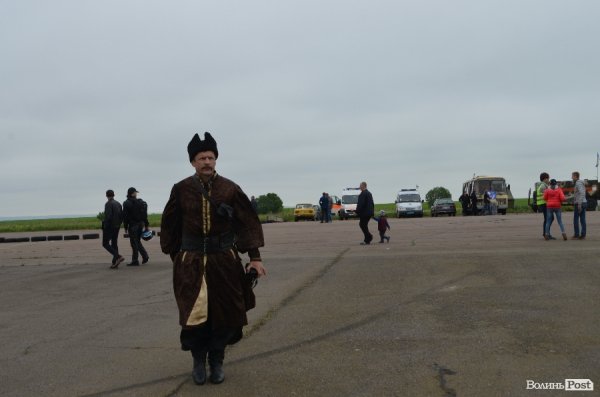 Лучанам показали шаблю, яку зробили 153 роки тому. ФОТО