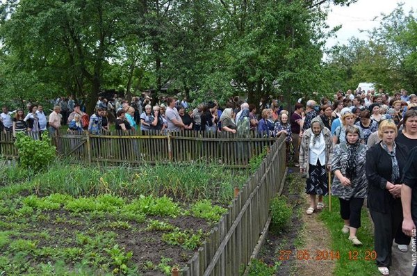 Поховали загиблого під Волновахою нововолинця. ФОТО. ВІДЕО
