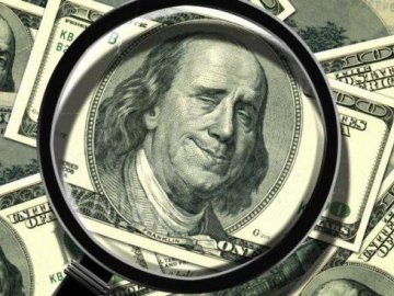 Волинянин збував фальшиві долари