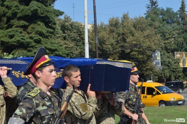 У Луцьку попрощалися з Віктором Кумецьким. ФОТО