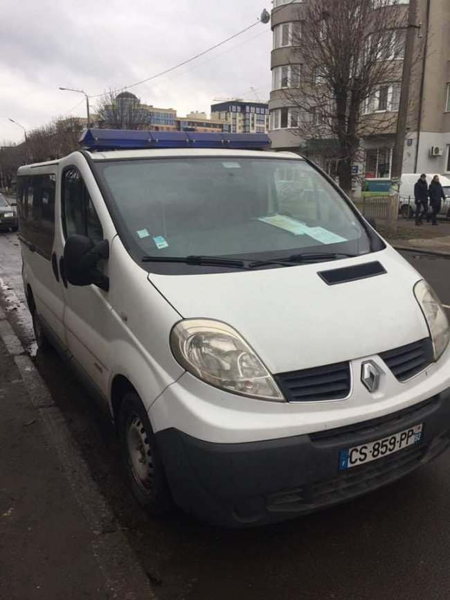 Для Центру реабілітації учасників АТО у Луцьку придбали автомобіль. ФОТО