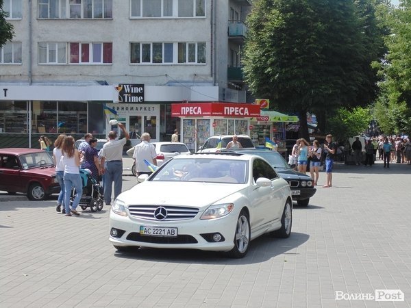 Народне віче у Луцьку. ФОТО