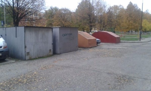 У Луцьку на шістьох вулицях демонтували гаражі