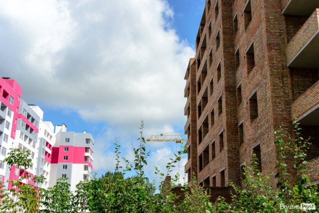 У Луцьку продовжують будувати комфортні та сучасні оселі у ЖК «Caramel Residence». ФОТО*