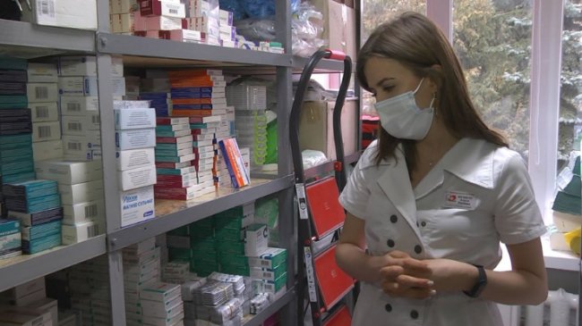 На Волині сімейні лікарі почали видавати пацієнтам «Молнупіравір». ВІДЕО