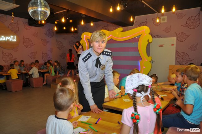 У луцькому «Промені» влаштували свято для дітей. ФОТО