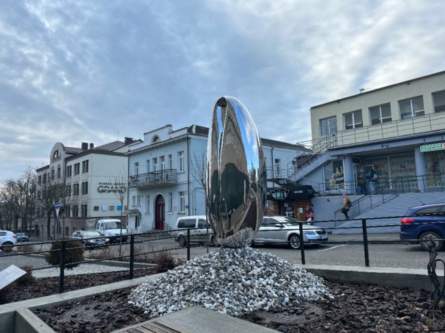 Секрет луцького Зерна: ідея проєкту та спільний збір на розмінування з фондом «Повернись живим»