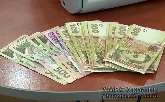 Лучанин «заробляв» на продажі пального. ФОТО. ВІДЕО