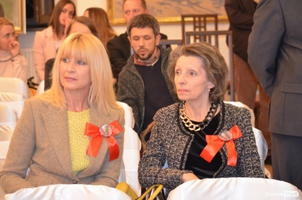 У Луцьку продавали ікони на потреби вояків АТО. ФОТО