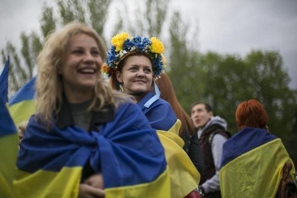 «Кривавий» марш в Донецьку. ФОТО