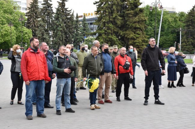 Лучани вшанували пам’ять військовослужбовців, які загинули на Сході України. ФОТО