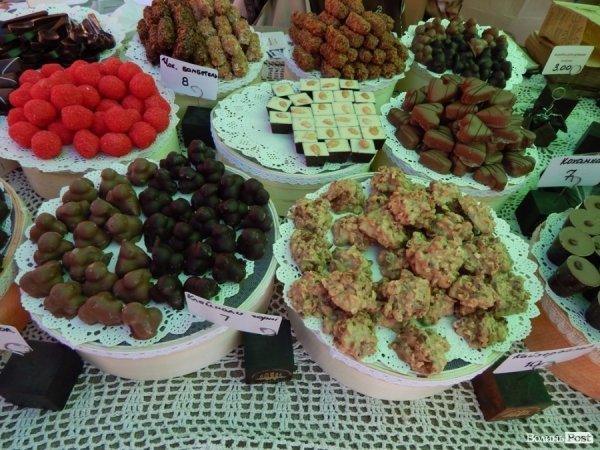 У Луцьку стартував перший фестиваль вуличної їжі «Lutsk Food Fest». ФОТО