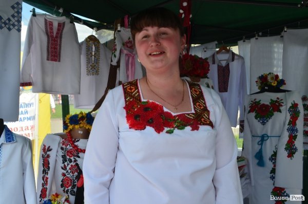 У Луцьку відбувся фестиваль вишитих рушників