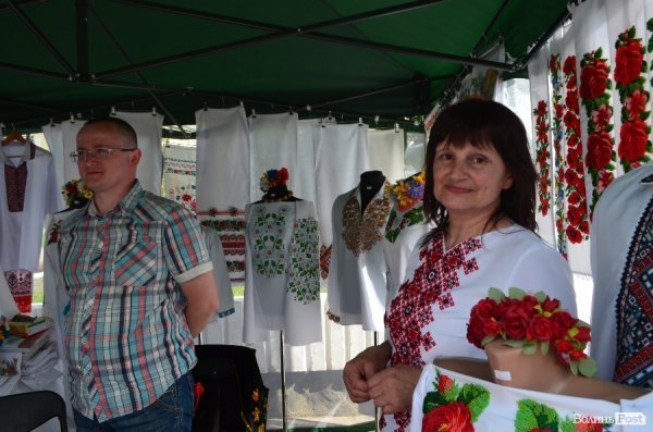 У Луцьку відбувся фестиваль вишитих рушників