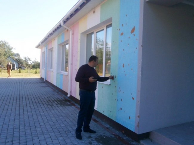 Побиті будинки, автівки та знищені посіви: показали наслідки страшної негоди у районі на Волині. ФОТО