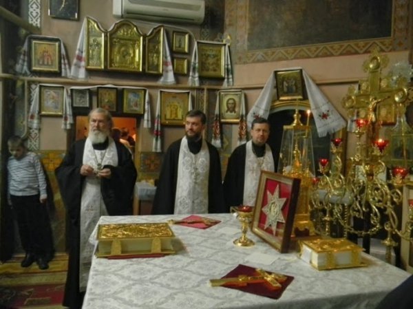 У храмах розпочалися різдвяні богослужіння. ФОТО