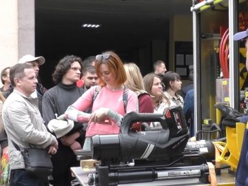 У Луцьку 60 добровольців долучилися до навчань на рятувальників. ВІДЕО